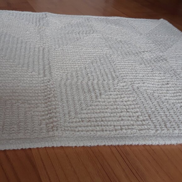 Brand New 100% Cotton Bath Mat/ Rug - Picture 7 of 8